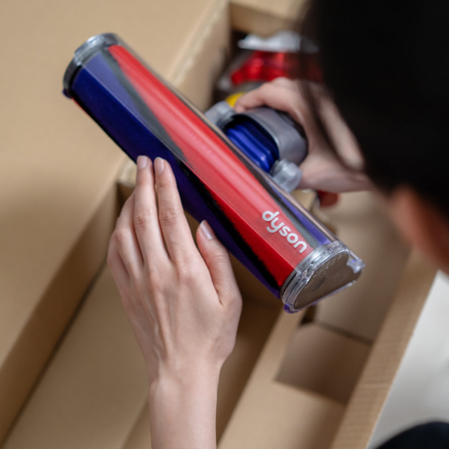 Dyson – feature